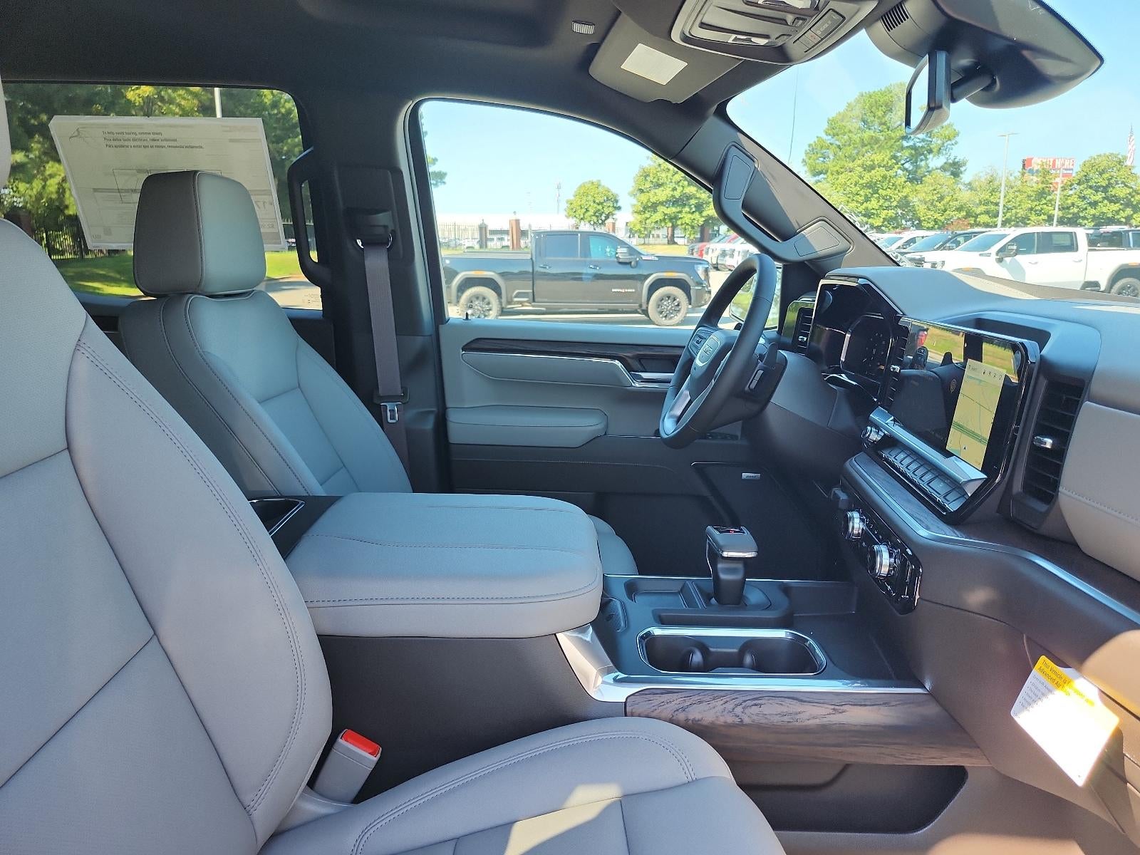 2026 GMC Sierra 1500 Crew Cab Short Box 4-Wheel Drive SLT