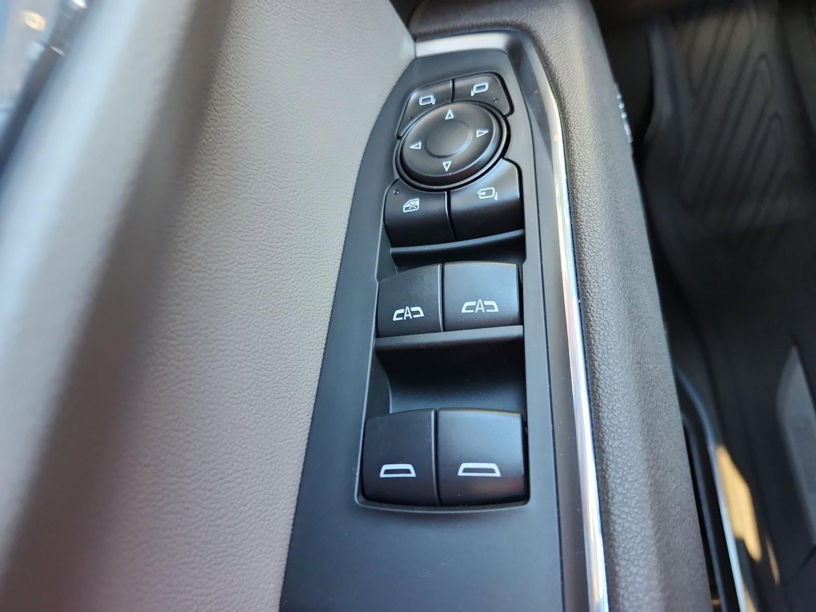 2026 GMC Sierra 1500 Crew Cab Short Box 4-Wheel Drive SLT