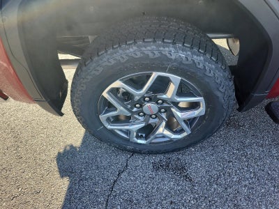 2026 GMC Sierra 1500 Crew Cab Short Box 4-Wheel Drive SLT