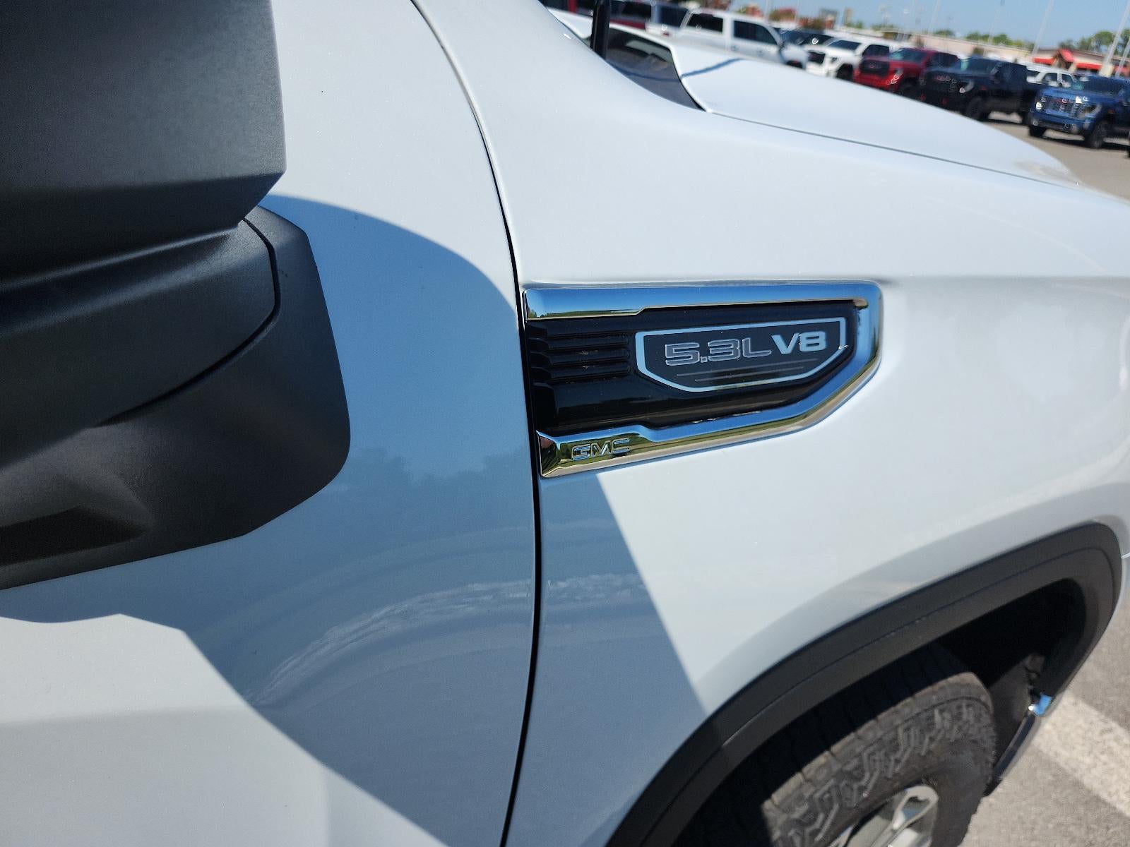 2026 GMC Sierra 1500 SLT - Photo 7