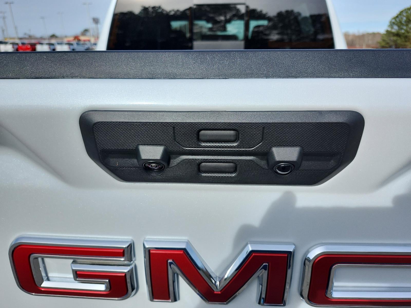 2026 GMC Sierra 1500 Crew Cab Short Box 4-Wheel Drive SLT