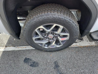 2026 GMC Sierra 1500 Crew Cab Short Box 4-Wheel Drive SLT