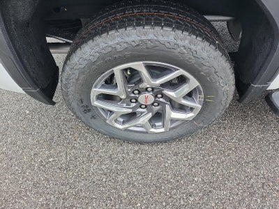 2026 GMC Sierra 1500 Crew Cab Short Box 4-Wheel Drive SLT