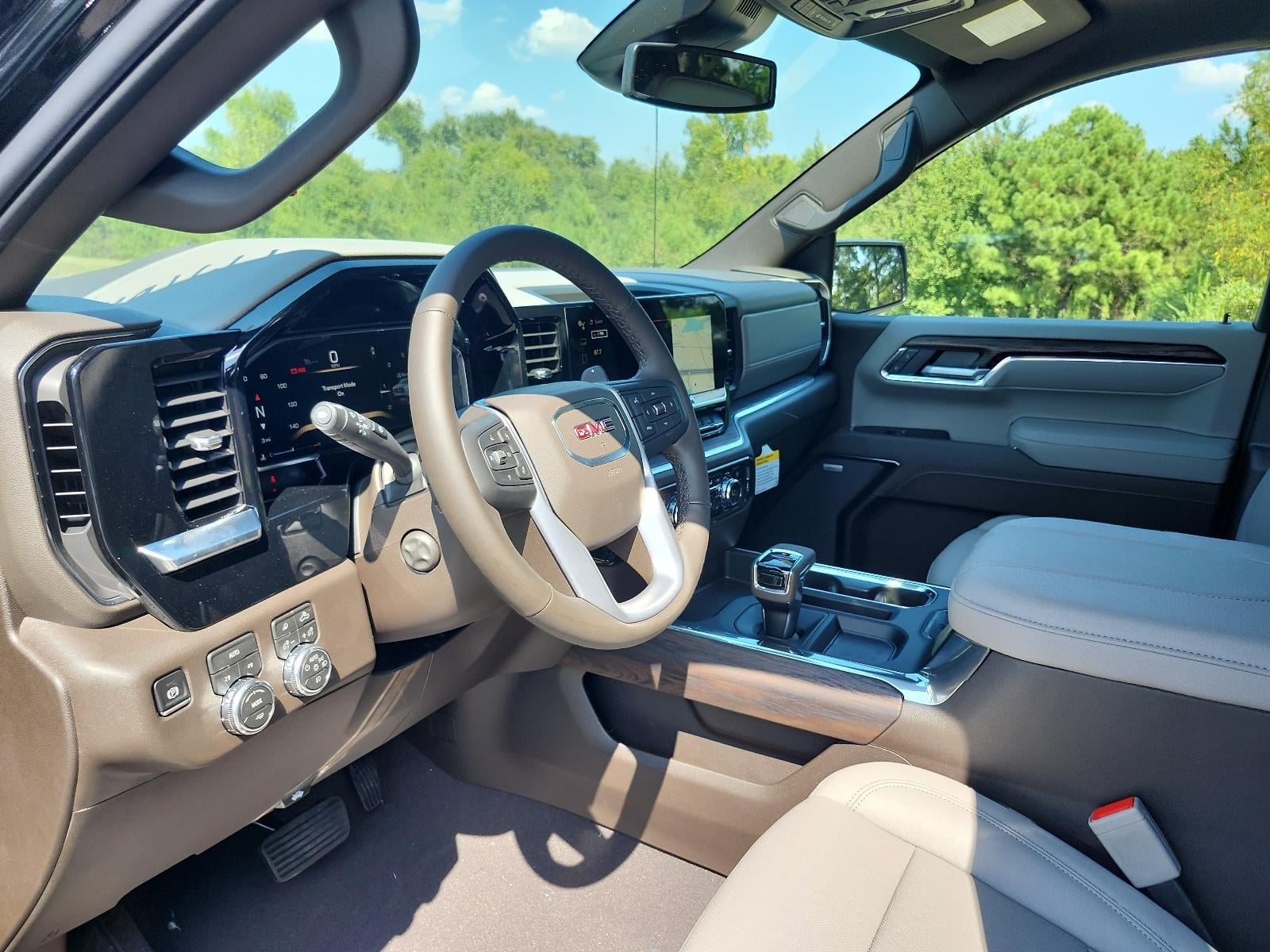 2026 GMC Sierra 1500 SLT - Photo 12