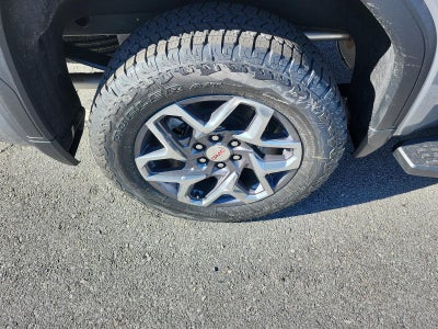 2026 GMC Sierra 1500 Crew Cab Short Box 4-Wheel Drive SLT