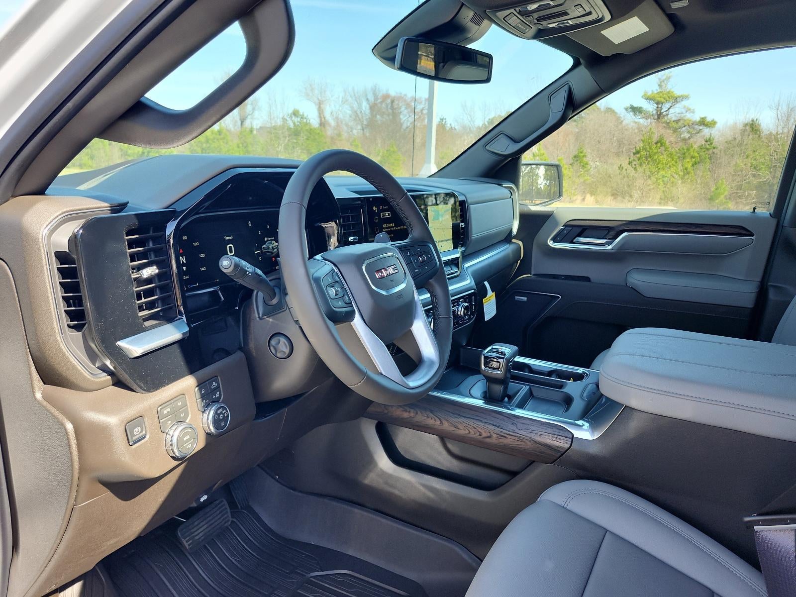 2026 GMC Sierra 1500 Crew Cab Short Box 4-Wheel Drive SLT