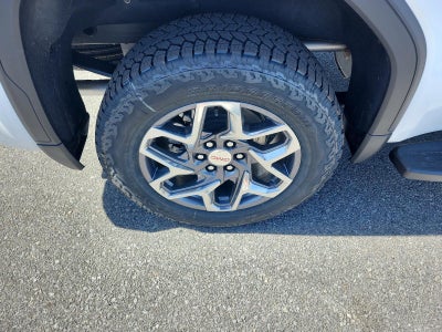 2026 GMC Sierra 1500 Crew Cab Short Box 4-Wheel Drive SLT