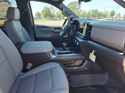 2026 GMC Sierra 1500 Crew Cab Short Box 4-Wheel Drive SLT