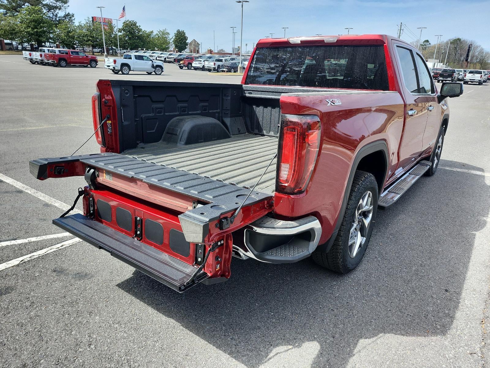 2026 GMC Sierra 1500 Crew Cab Short Box 4-Wheel Drive SLT