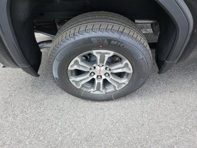 2026 GMC Sierra 1500 Crew Cab Short Box 4-Wheel Drive SLT