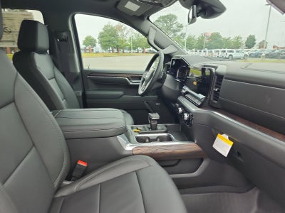 2026 GMC Sierra 1500 Crew Cab Short Box 4-Wheel Drive SLT