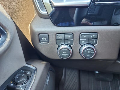 2026 GMC Sierra 1500 Crew Cab Short Box 4-Wheel Drive SLT