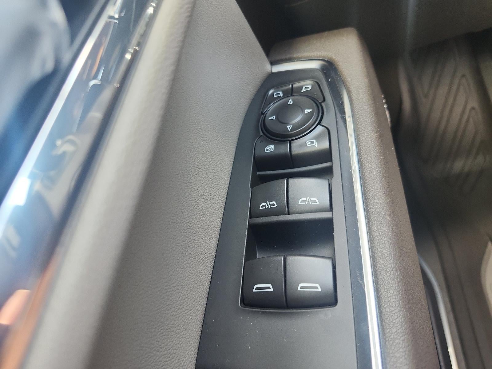 2026 GMC Sierra 1500 Crew Cab Short Box 4-Wheel Drive SLT