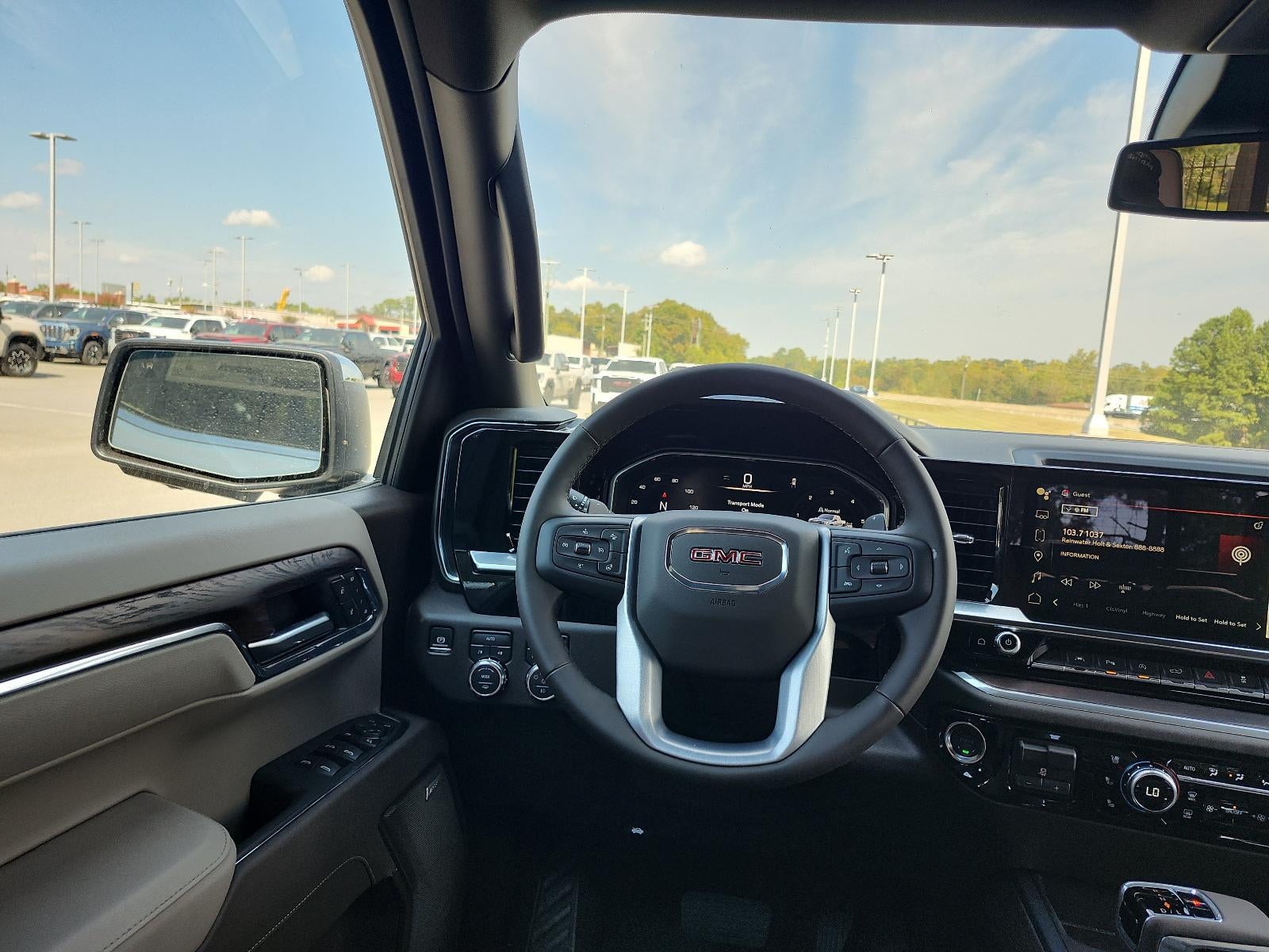 2026 GMC Sierra 1500 Crew Cab Short Box 4-Wheel Drive SLT