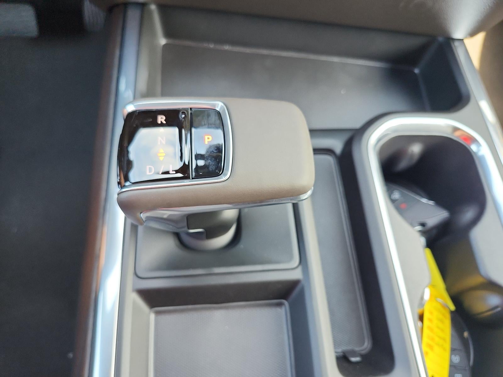 2026 GMC Sierra 1500 SLT - Photo 19