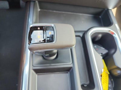 2026 GMC Sierra 1500 Crew Cab Short Box 4-Wheel Drive SLT