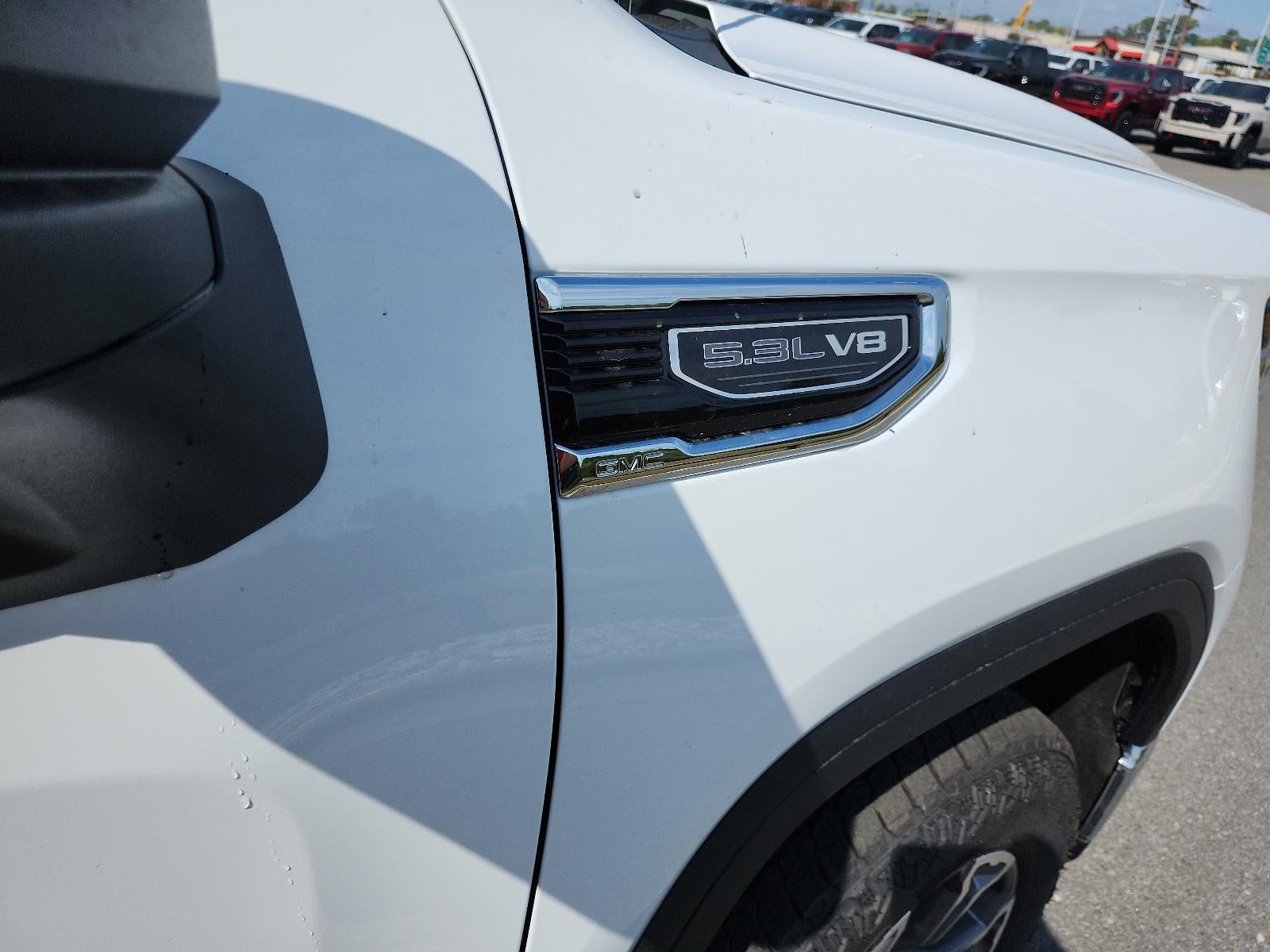 2026 GMC Sierra 1500 SLT - Photo 7