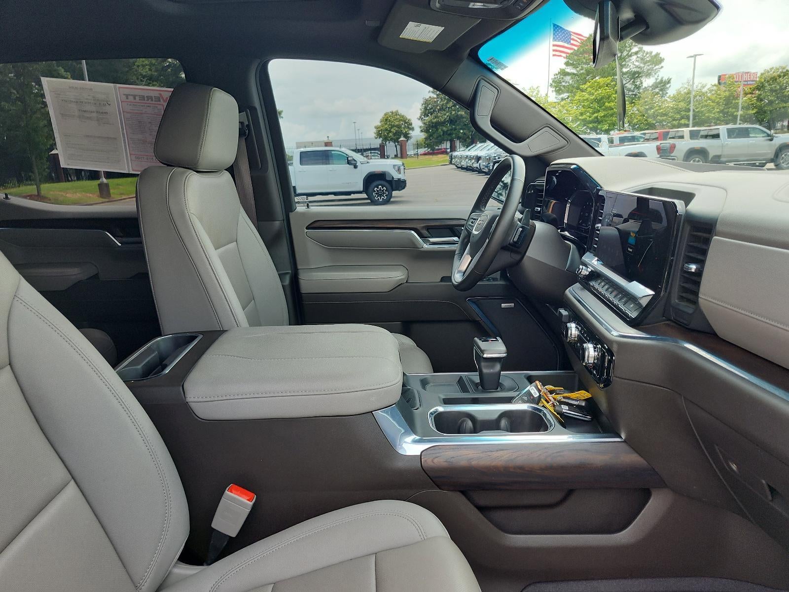 2023 GMC Sierra 1500 SLT