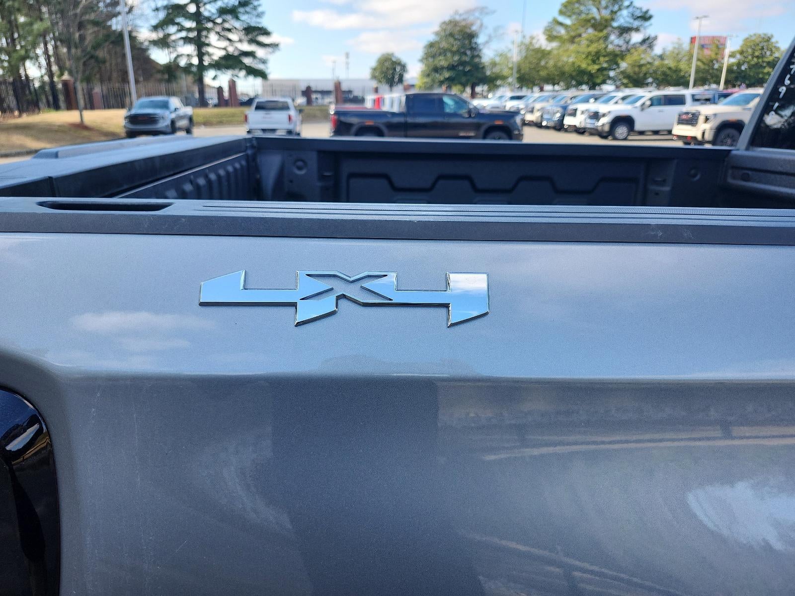 2026 GMC Sierra 1500 Crew Cab Short Box 4-Wheel Drive SLT