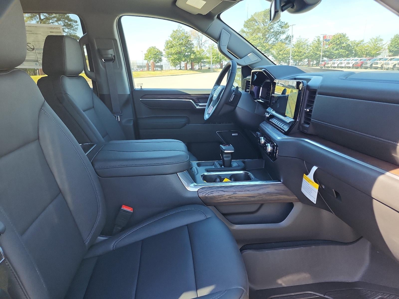 2026 GMC Sierra 1500 Crew Cab Short Box 4-Wheel Drive SLT