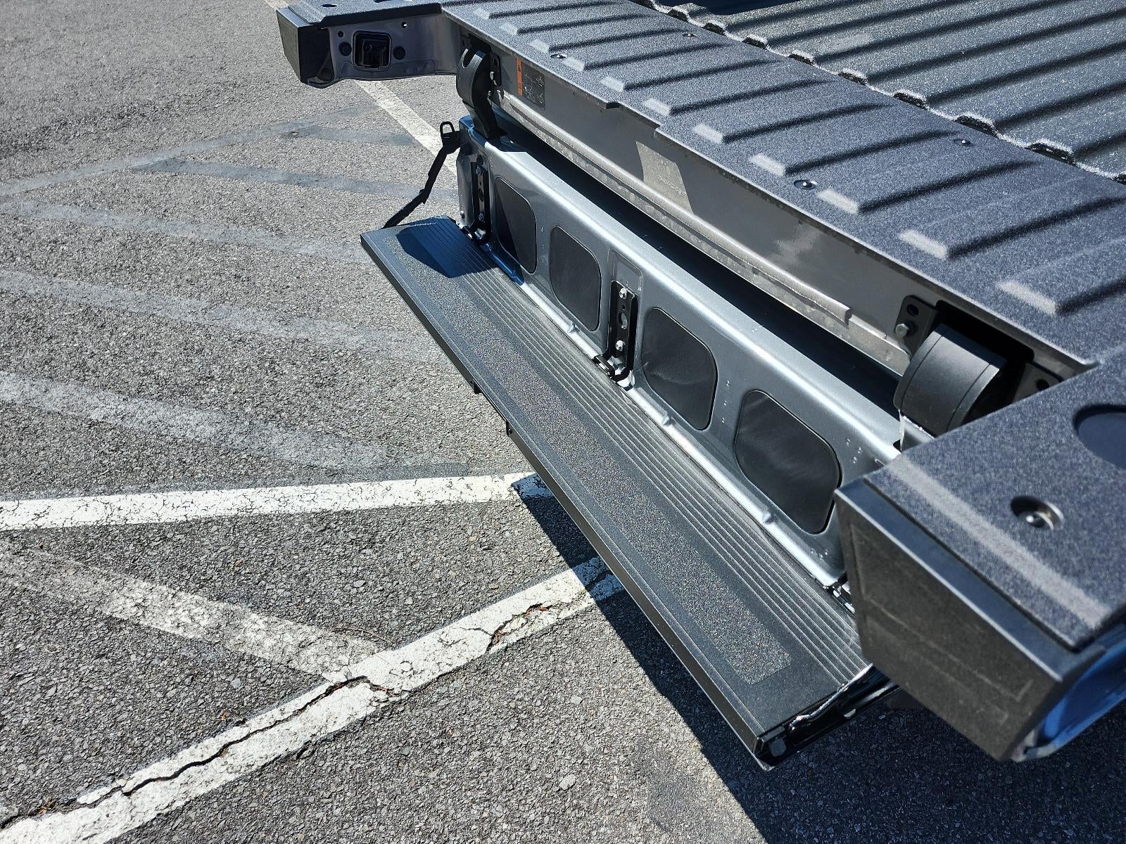 2026 GMC Sierra 1500 Crew Cab Standard Box 4-Wheel Drive SLT