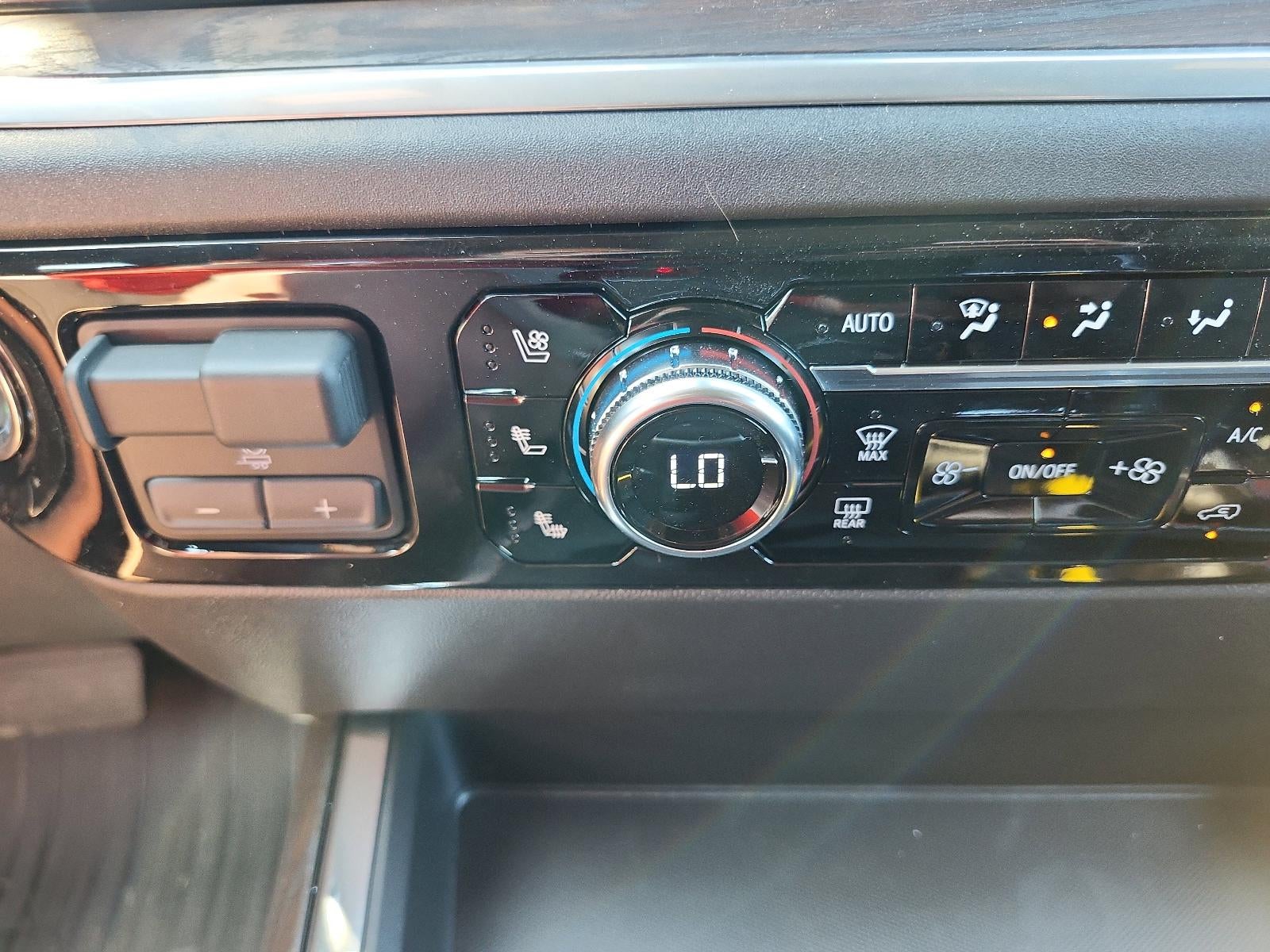 2026 GMC Sierra 1500 Crew Cab Standard Box 4-Wheel Drive SLT