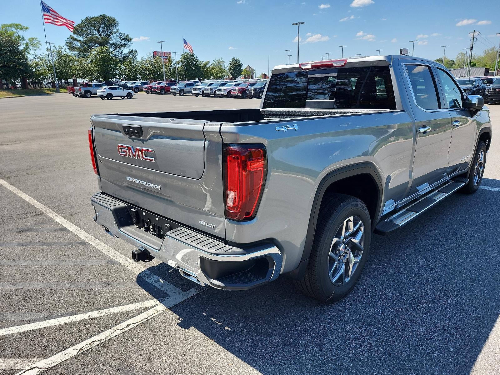 2026 GMC Sierra 1500 Crew Cab Standard Box 4-Wheel Drive SLT