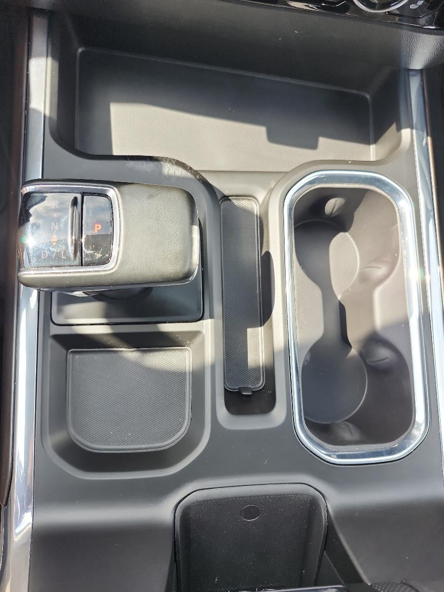 2023 GMC Sierra 1500 SLT - Photo 21