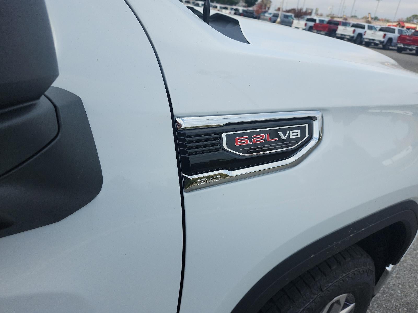 2026 GMC Sierra 1500 Crew Cab Short Box 4-Wheel Drive SLT