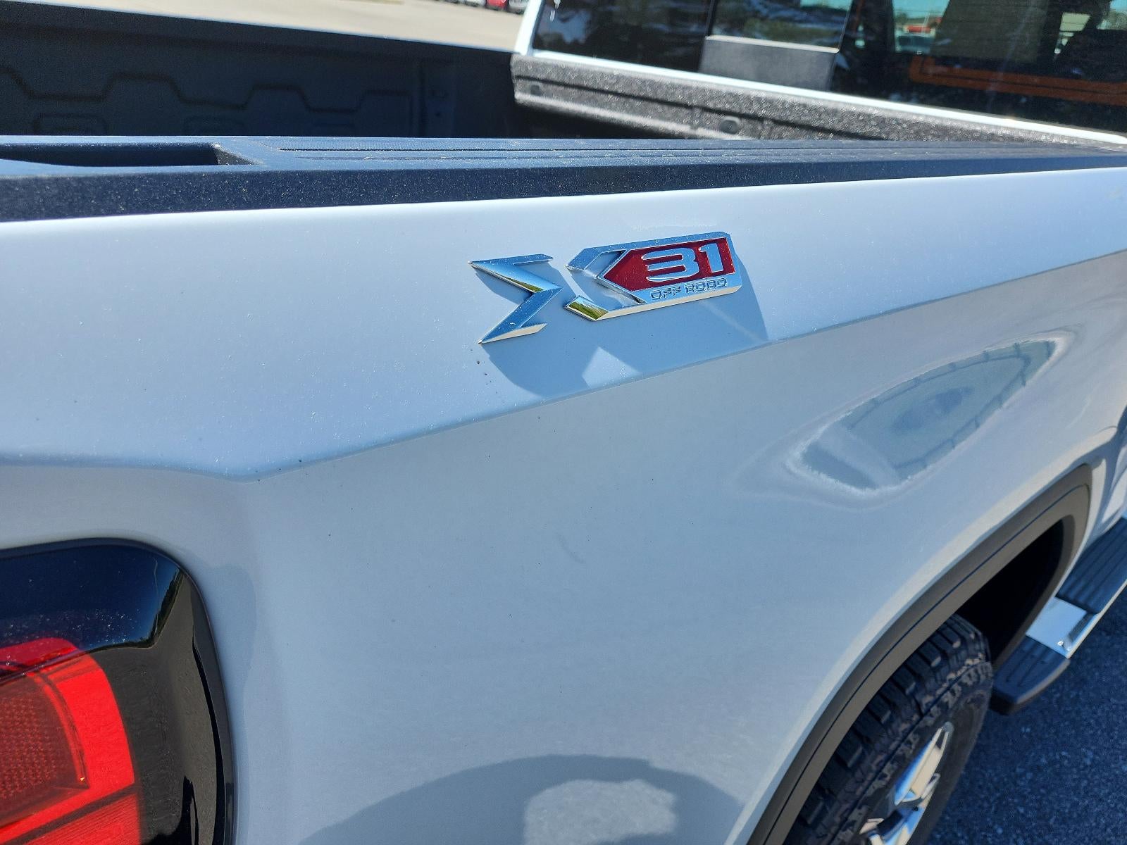 2026 GMC Sierra 1500 Crew Cab Short Box 4-Wheel Drive SLT