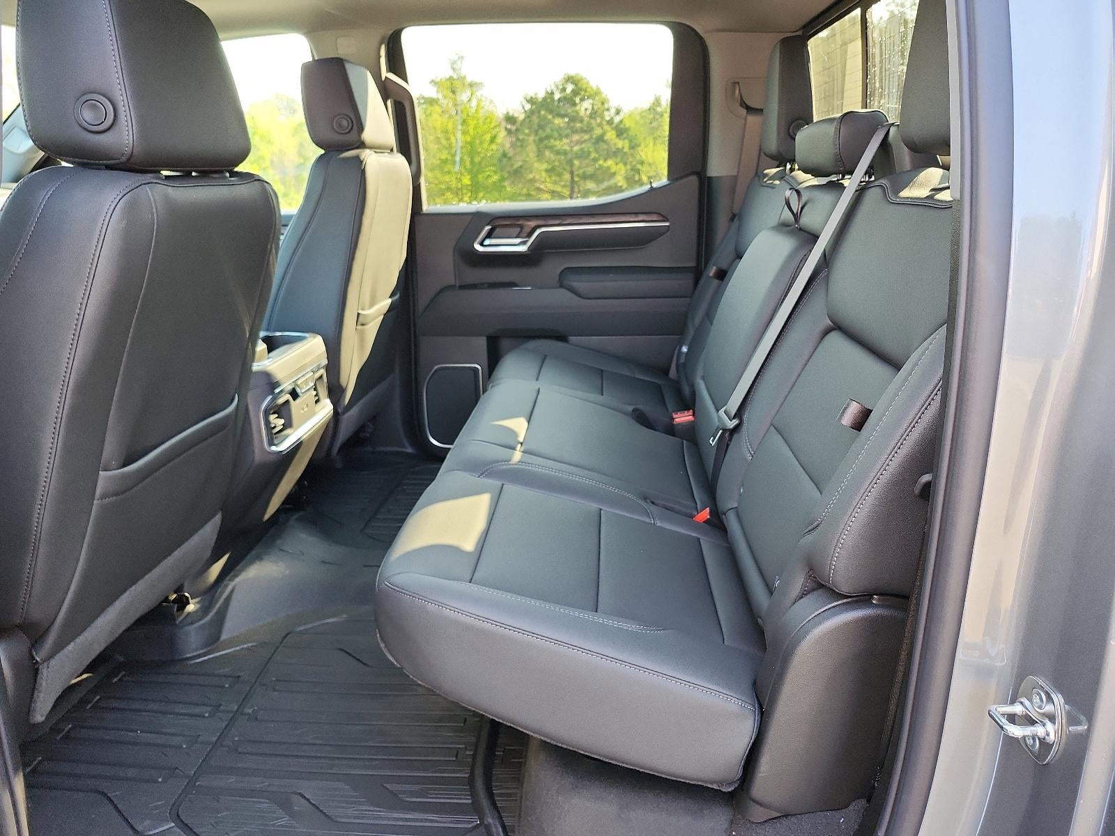 2026 GMC Sierra 1500 Crew Cab Short Box 4-Wheel Drive SLT