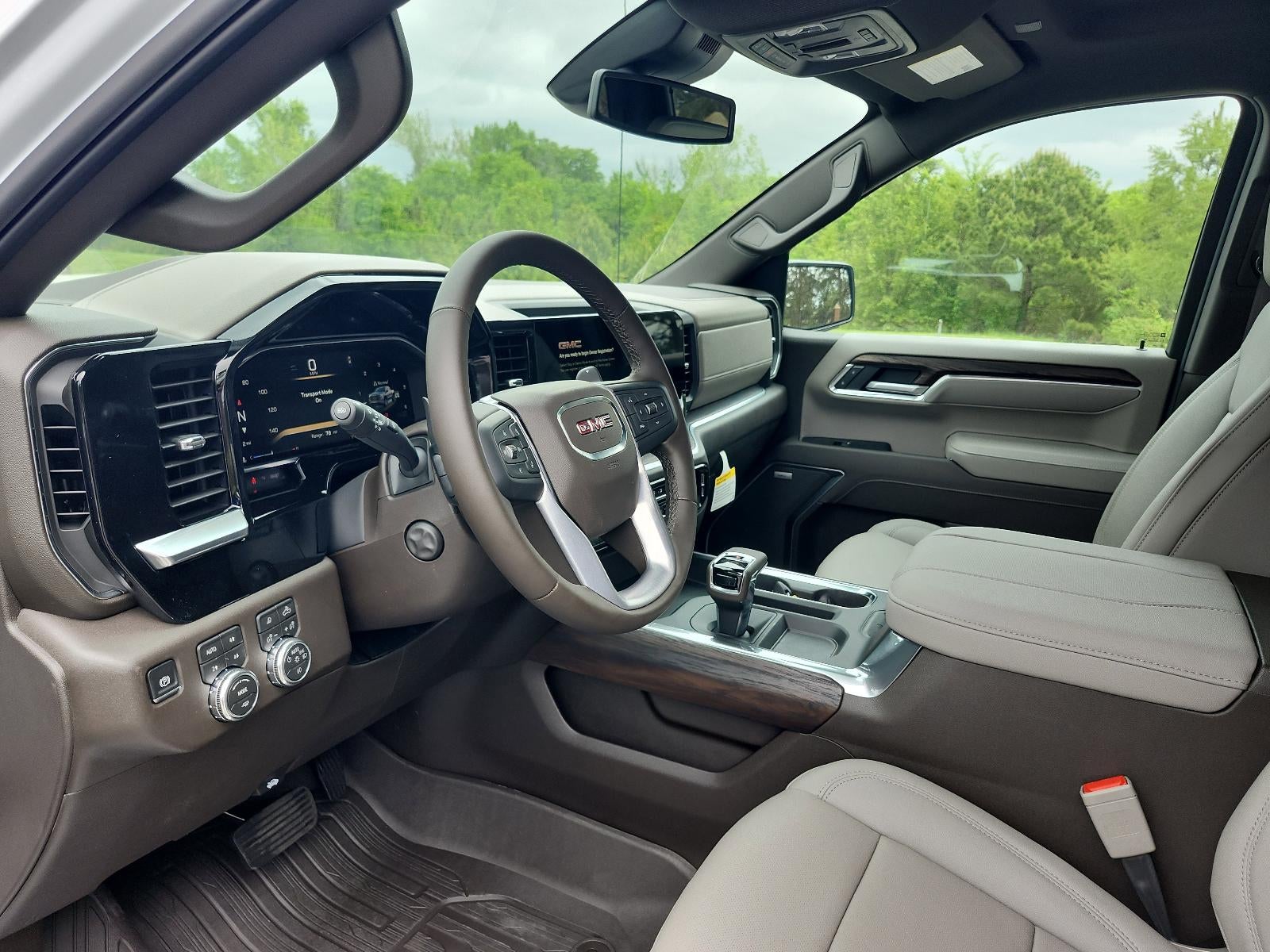 2026 GMC Sierra 1500 Crew Cab Short Box 4-Wheel Drive SLT
