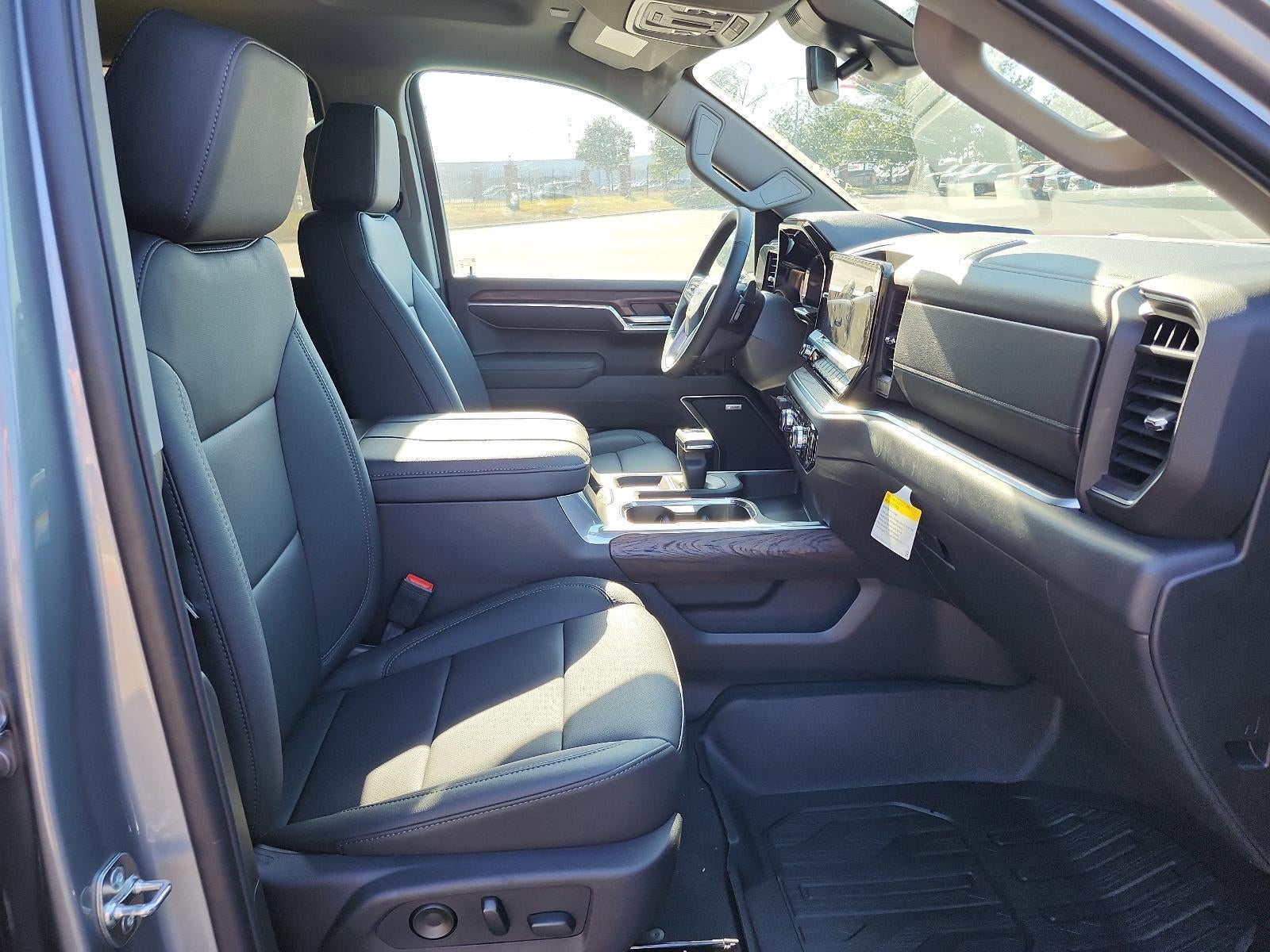 2026 GMC Sierra 1500 Crew Cab Short Box 4-Wheel Drive SLT