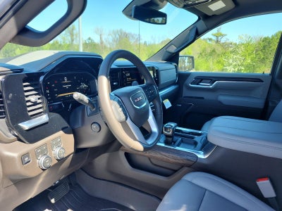 2026 GMC Sierra 1500 Crew Cab Short Box 4-Wheel Drive SLT