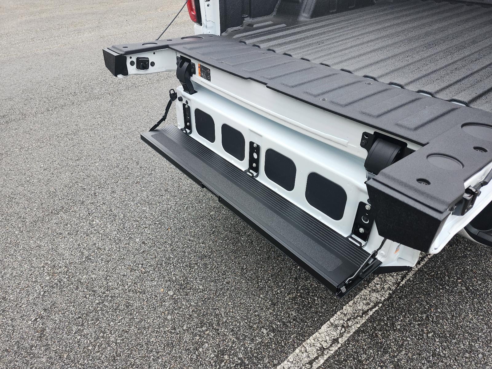 2026 GMC Sierra 1500 Crew Cab Short Box 4-Wheel Drive SLT