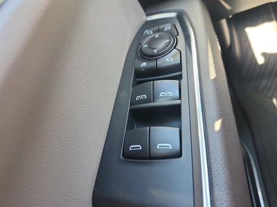 2026 GMC Sierra 1500 Crew Cab Short Box 4-Wheel Drive SLT