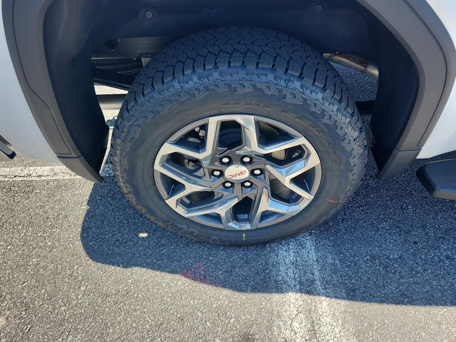 2026 GMC Sierra 1500 Crew Cab Short Box 4-Wheel Drive SLT