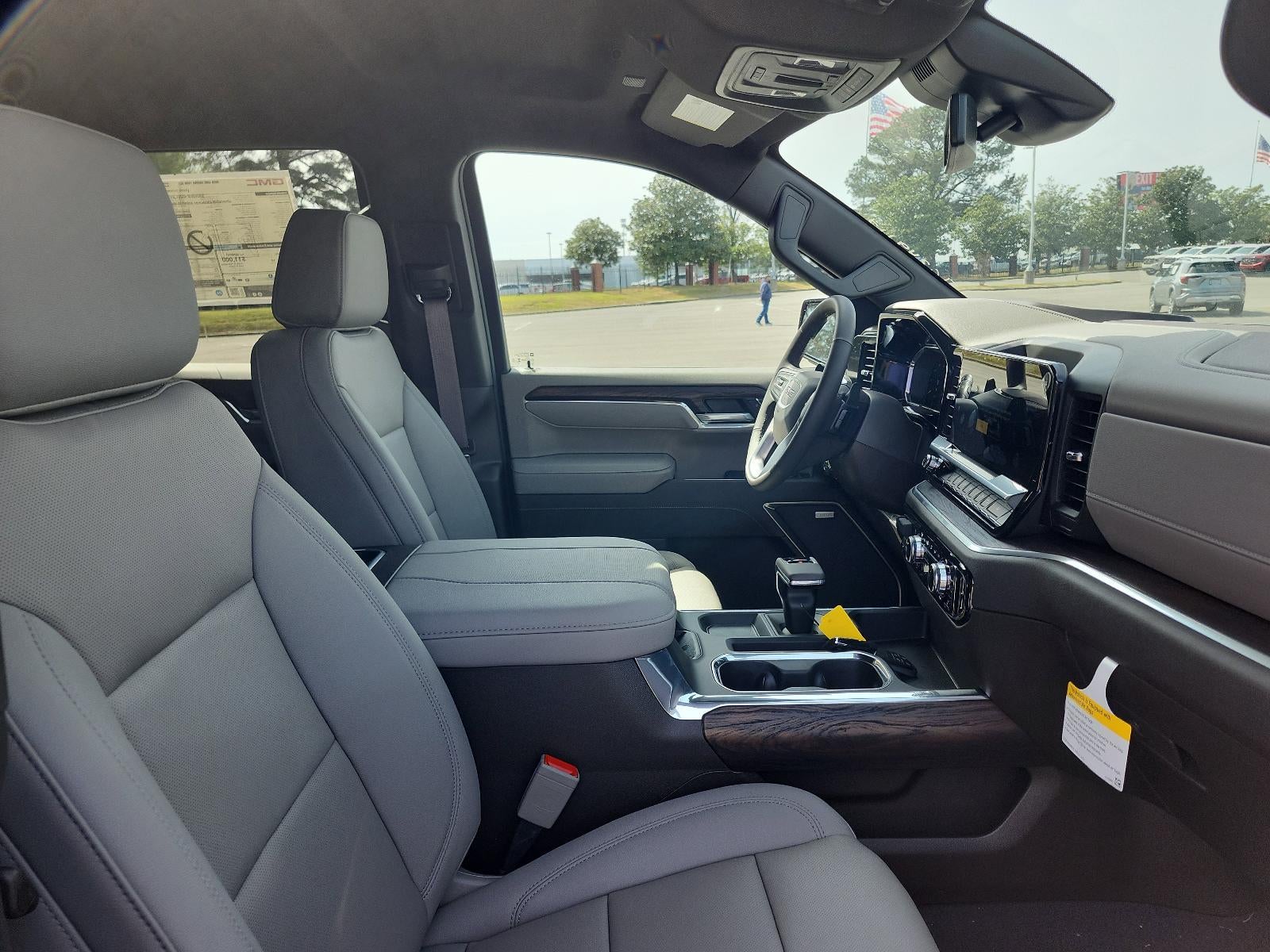 2026 GMC Sierra 1500 Crew Cab Short Box 4-Wheel Drive SLT