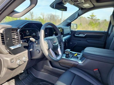 2026 GMC Sierra 1500 Crew Cab Short Box 4-Wheel Drive SLT