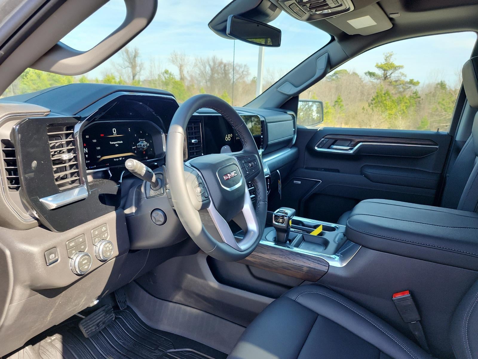 2026 GMC Sierra 1500 Crew Cab Short Box 4-Wheel Drive SLT