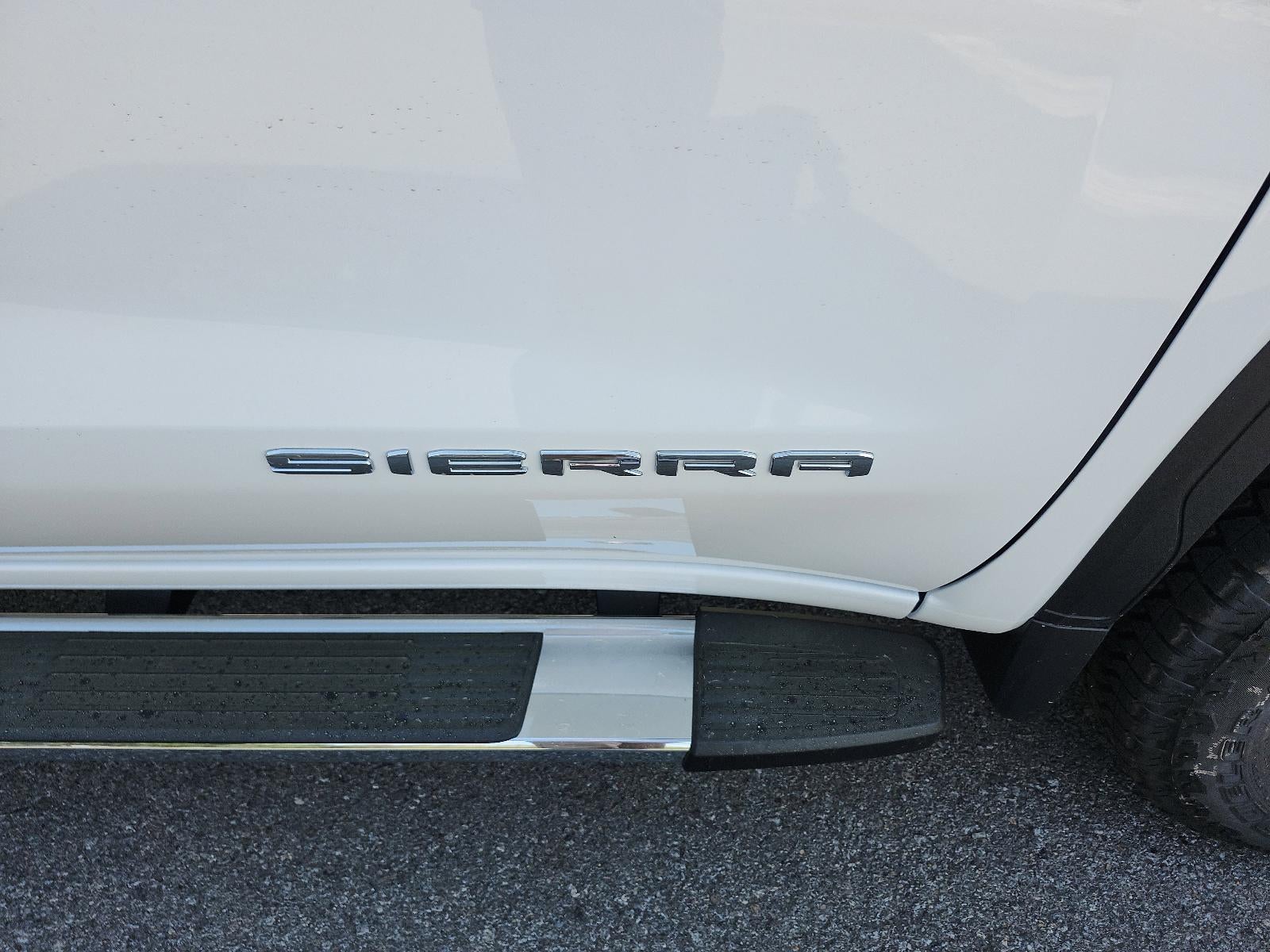 2026 GMC Sierra 1500 Crew Cab Short Box 4-Wheel Drive SLT