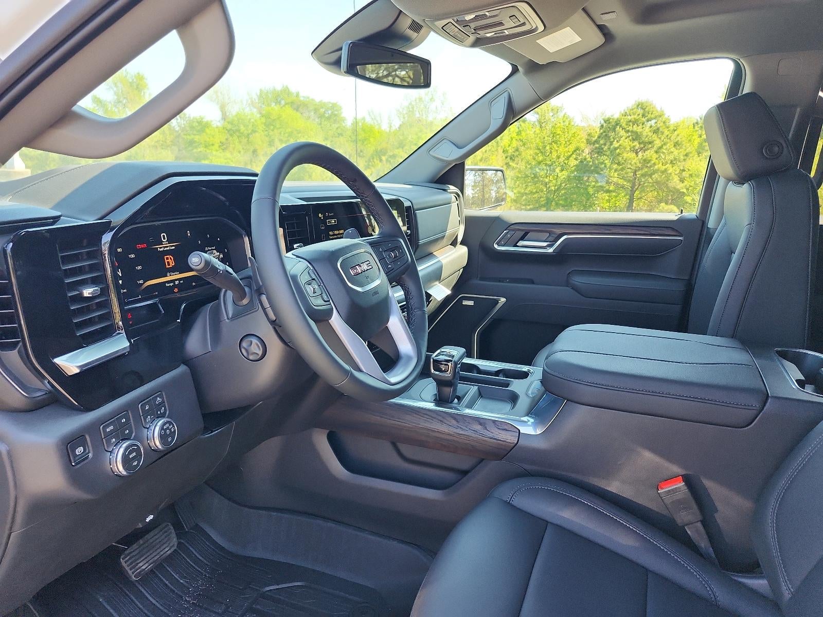 2026 GMC Sierra 1500 Crew Cab Short Box 4-Wheel Drive SLT