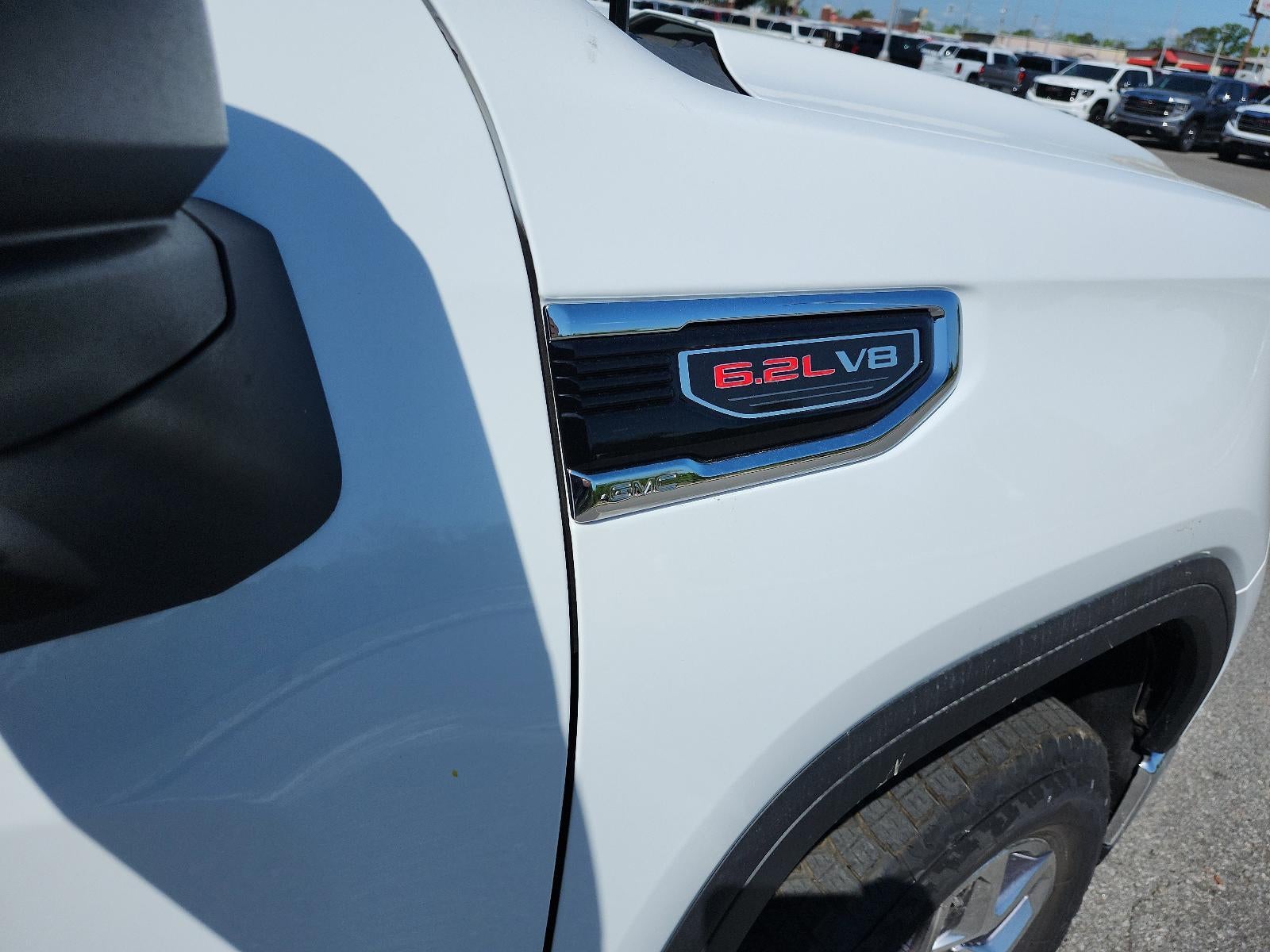 2026 GMC Sierra 1500 Crew Cab Short Box 4-Wheel Drive SLT