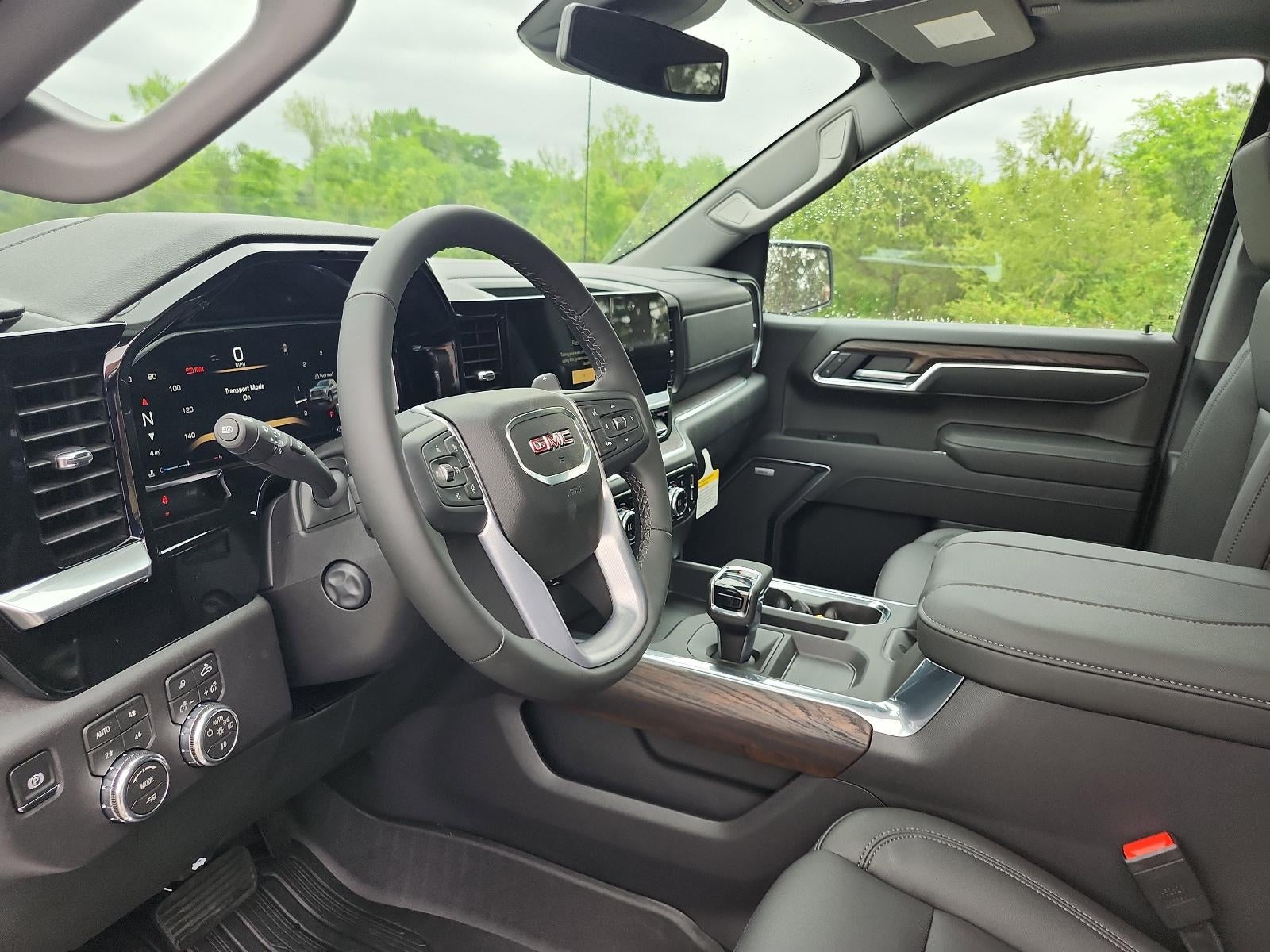 2026 GMC Sierra 1500 Crew Cab Short Box 4-Wheel Drive SLT