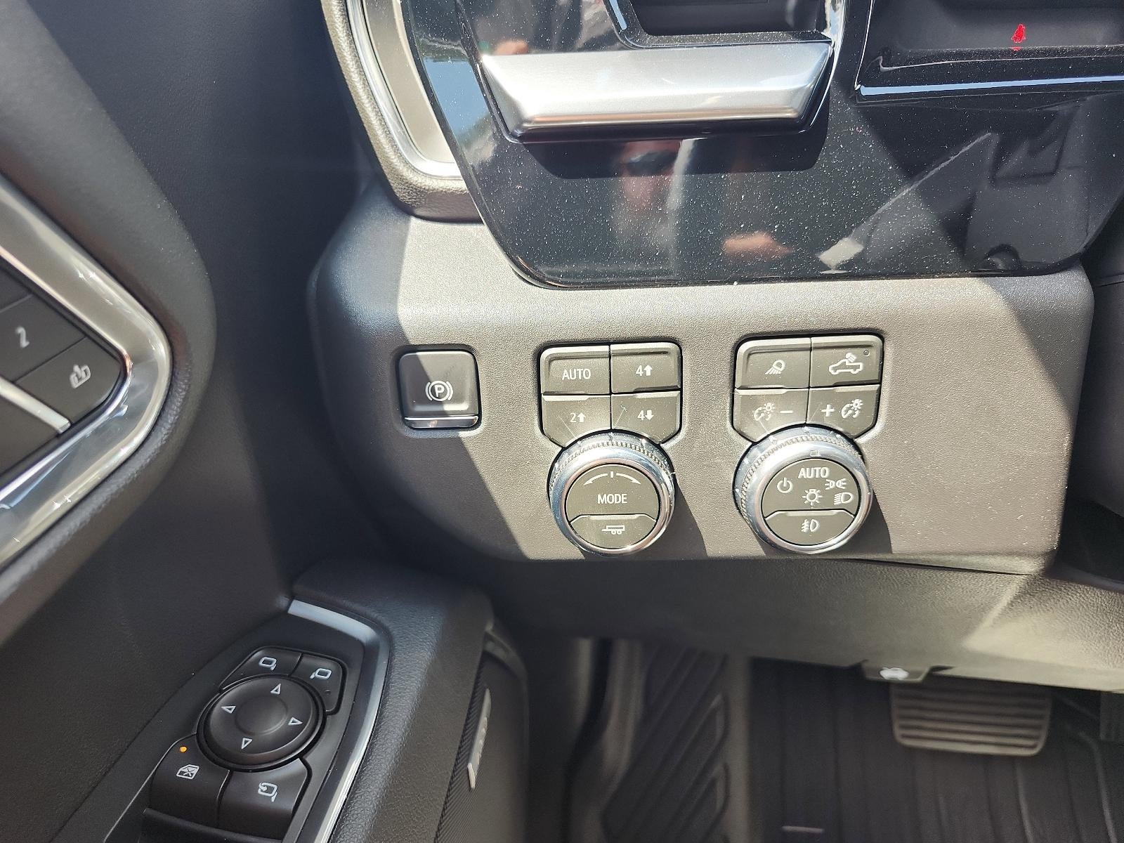 2026 GMC Sierra 1500 Crew Cab Short Box 4-Wheel Drive SLT