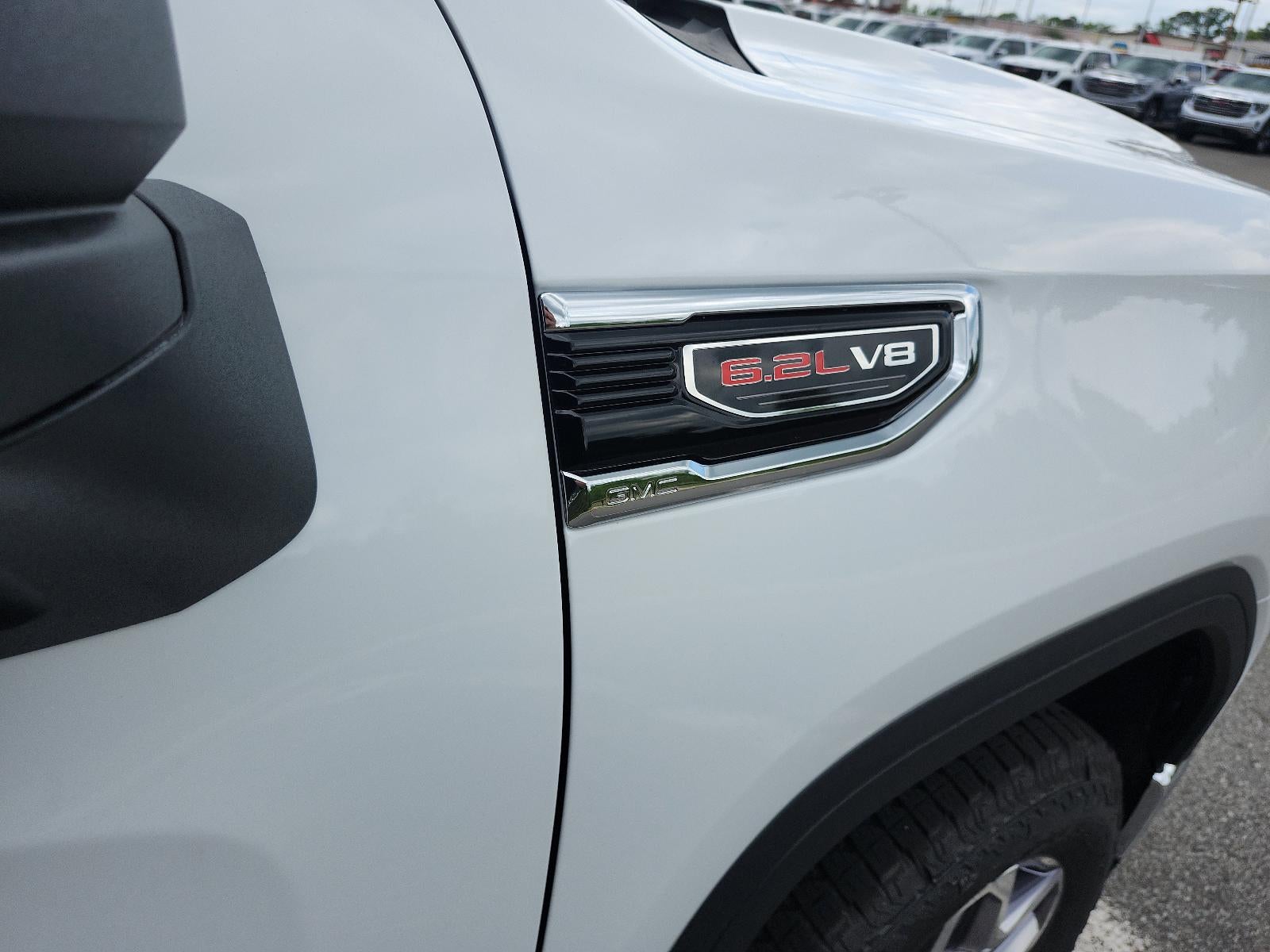 2026 GMC Sierra 1500 Crew Cab Short Box 4-Wheel Drive SLT