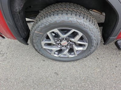 2026 GMC Sierra 1500 Crew Cab Short Box 4-Wheel Drive SLT