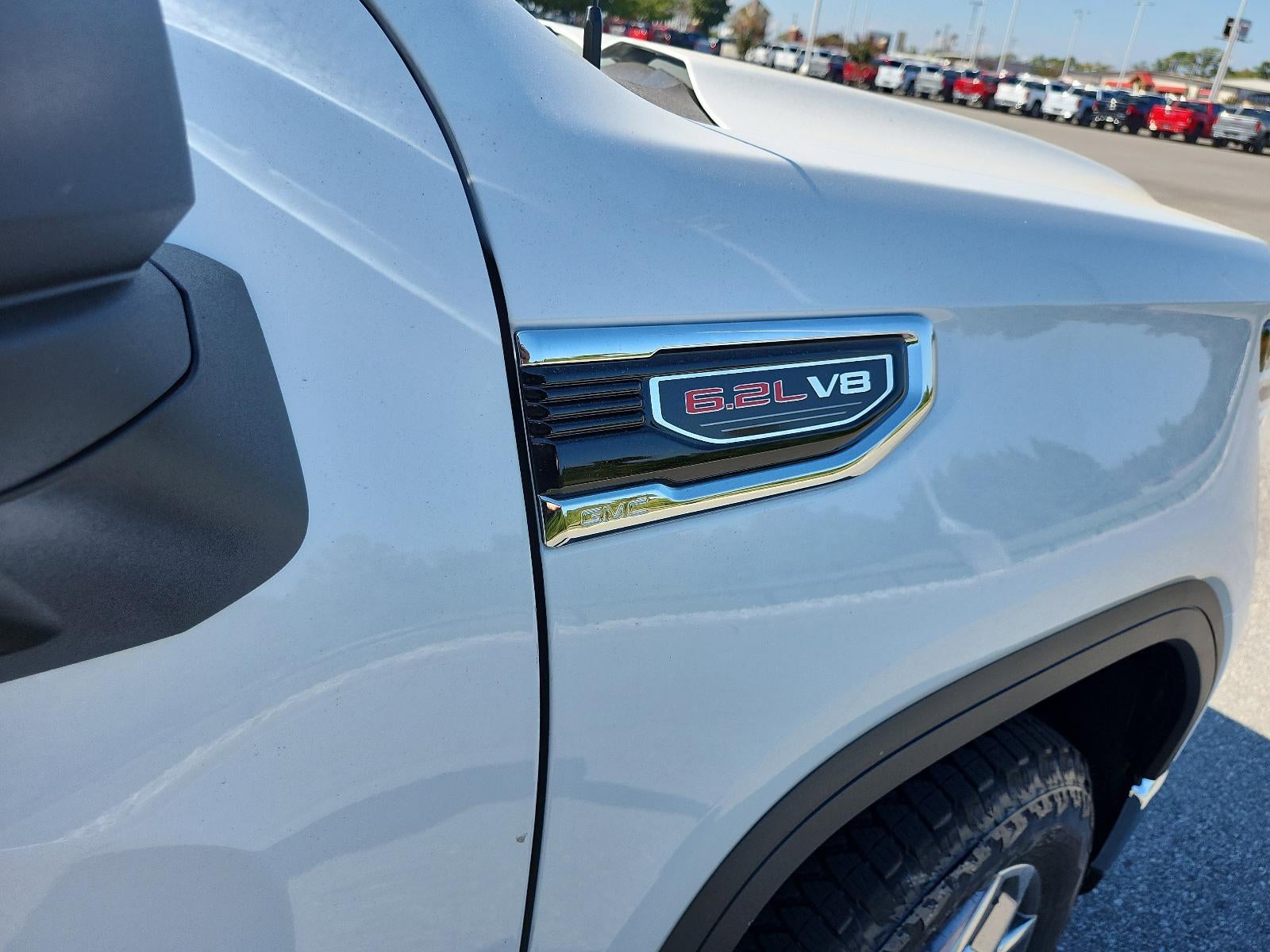 2026 GMC Sierra 1500 Crew Cab Short Box 4-Wheel Drive SLT