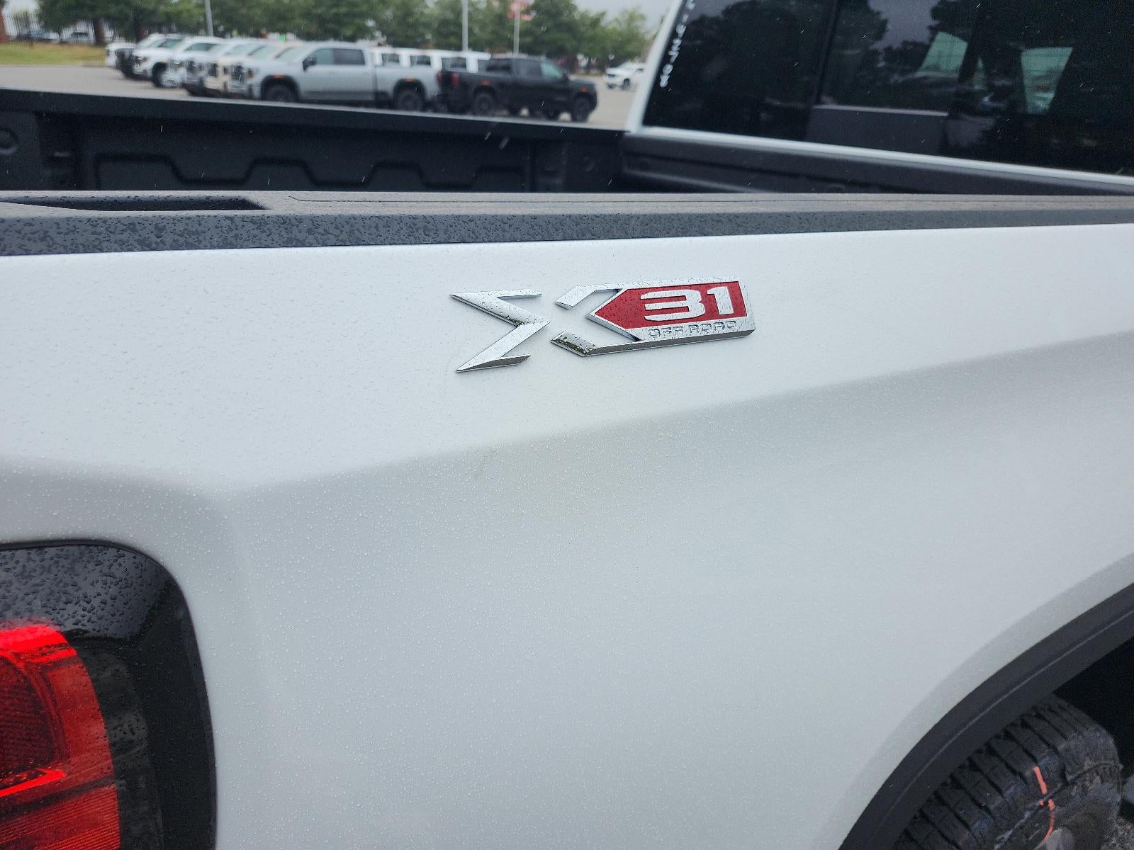 2026 GMC Sierra 1500 Crew Cab Short Box 4-Wheel Drive SLT