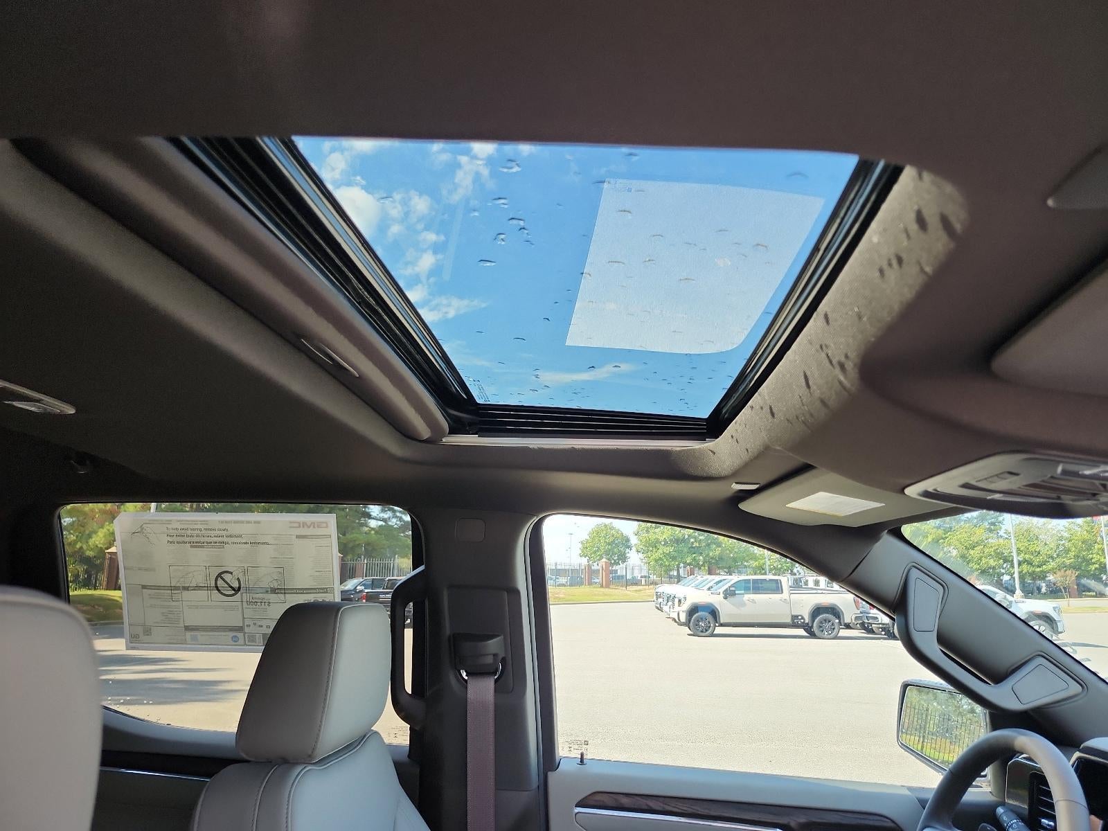 2026 GMC Sierra 1500 Crew Cab Short Box 4-Wheel Drive SLT